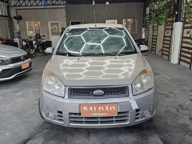Ford Fiesta 1.0 8V Flex/class 1.0 8V Flex 5P 2009