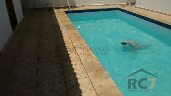 Imóvel Comercial para aluguel e venda com 11 m² e 3 quartos em Jardim América, Bauru - SP