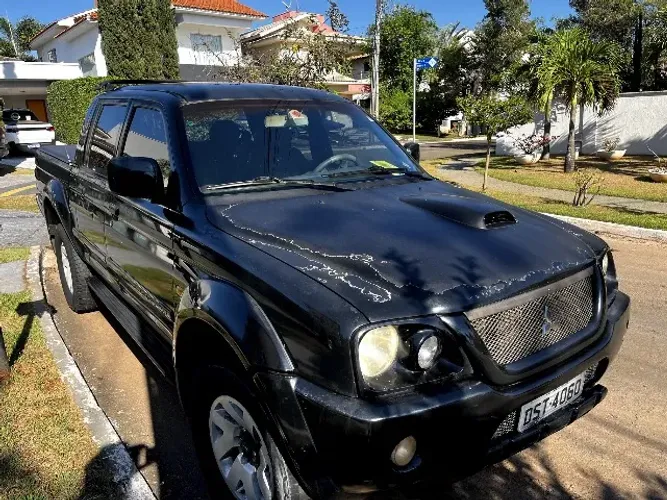 Mitsubishi L200 GLS 2.5 4X4 CD Diesel 2006