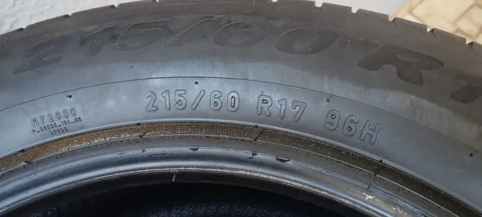 Pneus 215/60/17 Pirelli Scorpions 