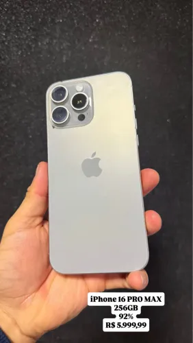 iPhone 16 Pro Max