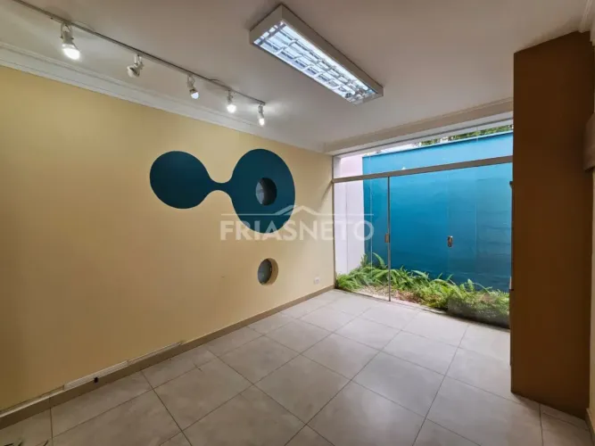 Imóvel Comercial para alugar no bairro Jardim Elite em Piracicaba.