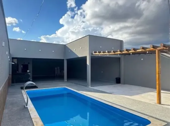 Piscina de fibra 6 metros instalada