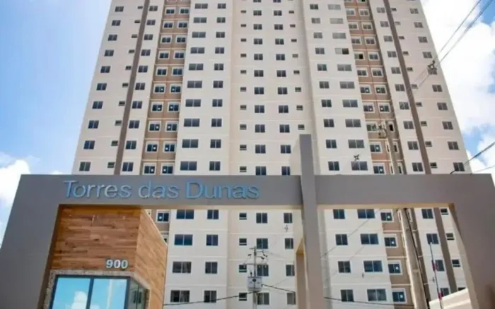 APARTAMENTO 100% MOBILIADO | 2 QUARTOS | 2 VAGAS | LADO SOMBRA | TORRES DAS DUNAS
