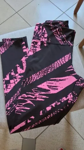 Linda Calça de ginástica Tam G!!