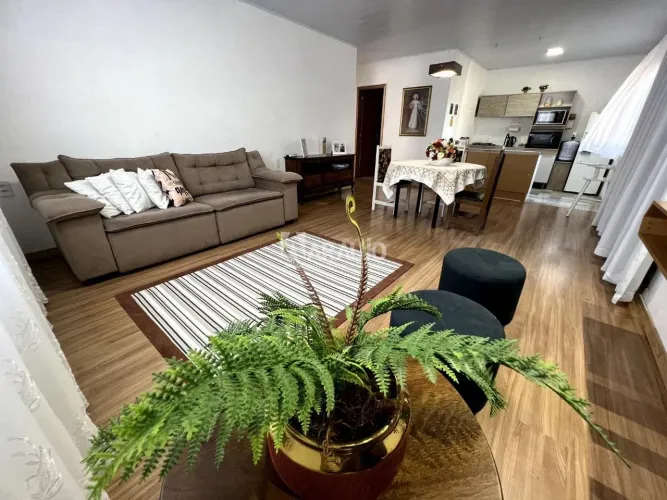Amplo terreno contém 1 casa com 1 dormitório na Barra do Rio