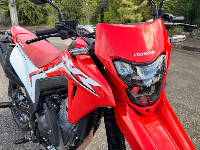TORNADO XR COM 4 MIL KM