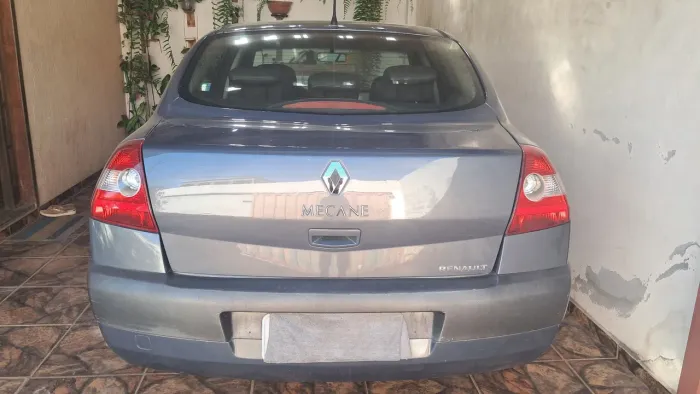 Renault Megane Sedan Dynamique 2.0 16V Aut. 2008