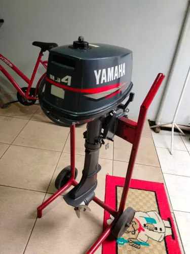 Motor de poupa yamaha 4hp