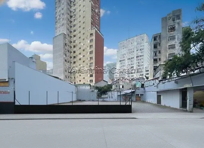 Terreno Comercial à Venda e Locação em SP