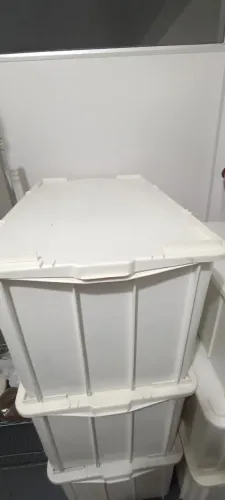 4 caixas alimentícias 180L com tampa