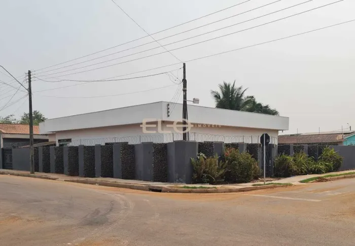 Casa | Venda | 900m² | Jardim das Mangueiras