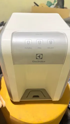 Bebedouro elétrico