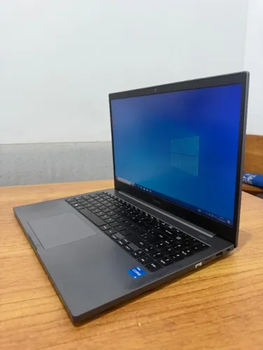 Notebook i5 11th 8gb 256m2 placa de video windows 11 Hdmi pronto para uso 