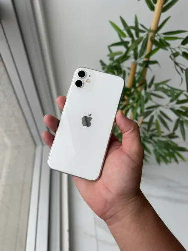 iPhone 11 256 gigas procedência