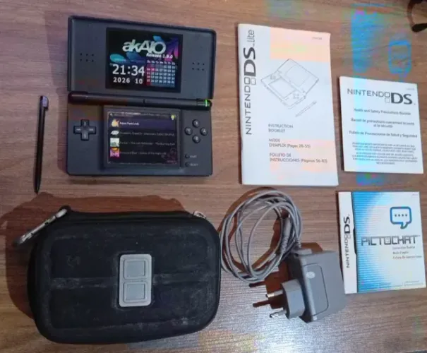 Nintendo DS Lite Azul + Acessórios
