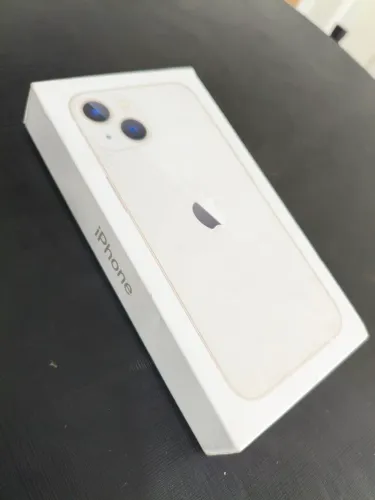 Apple iPhone 13