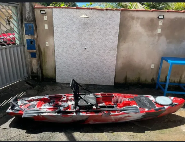 Vende-se Caiaque semi-novo