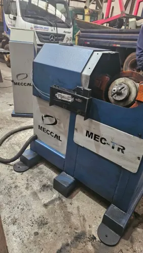 Maquina de quilar arame Meccal