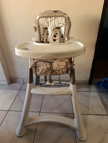 Cadeira de alimentação Galzerano