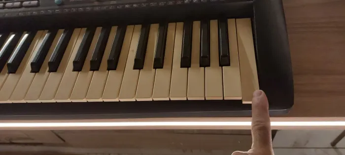 Teclado Yamaha 