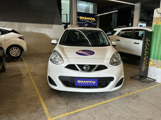Nissan March 1.0 12V Flexstart 5P 2017