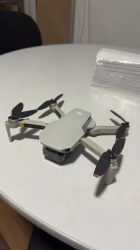 Drone DJI MINI 2 SE Fly More Combo