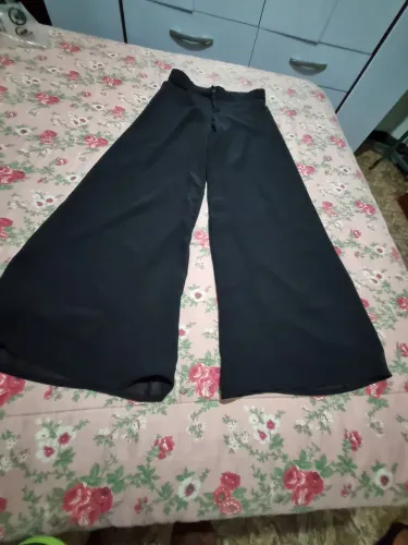 Linda Calça pantalona