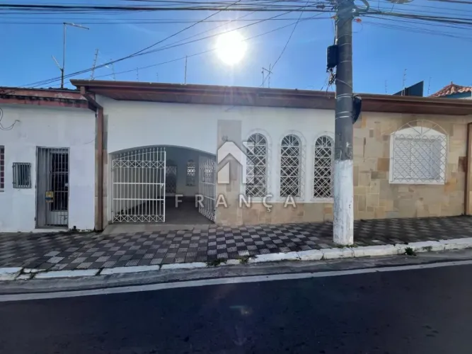CASA COMERCIAL PARA LOCAÇÃO - CENTRO - JACAREÍ