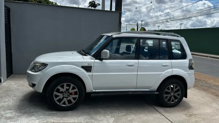 Mitsubishi Pajero TR4 2.0 Flex 16V 4X2 Mec. 2013