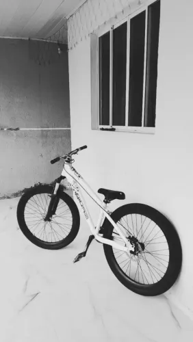 Bike gios branco e roxo 4trix, mais informações privado!/ número pra contato: *