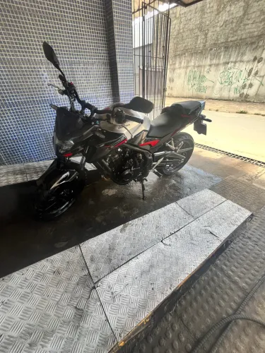 Honda CB500F muito nova