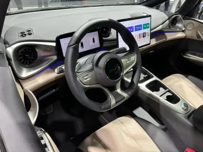BYD Dolphin EV (Elétrico) 2027