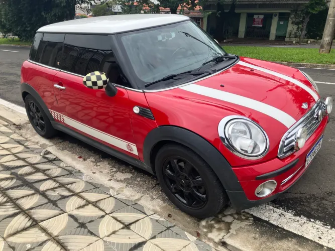 Vendo ou troco Mini Cooper 2011 câmbio manual 