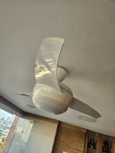 Ventilador de Teto com controle remoto