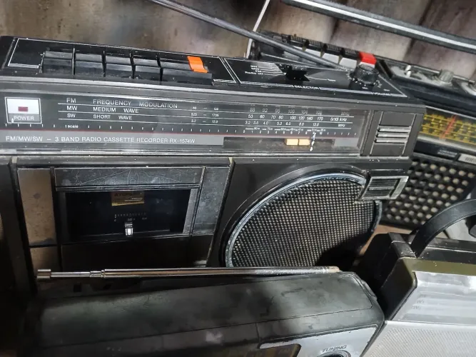 Rádio antigo 