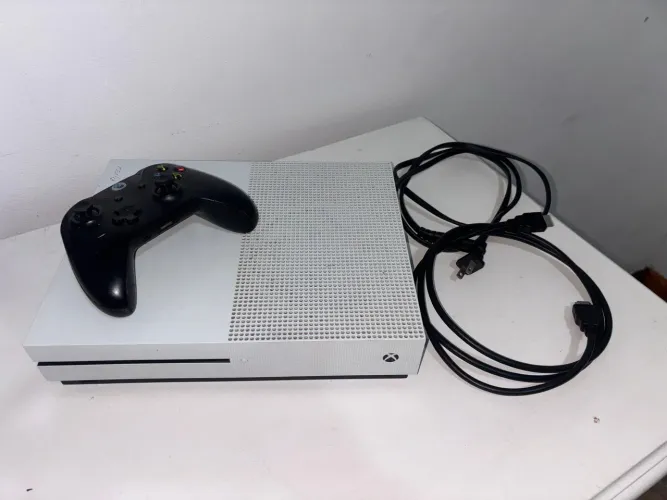 Xbox One S Usado