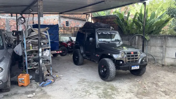 Troller T-4 4X4 3.0 TB Int. Cap. Rígida Diesel 2012