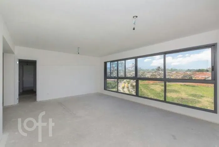 Apartamento à venda em Petrópolis com 115 m², 3 quartos, 1 suíte, 2 vagas