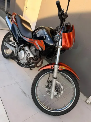 Honda NX 4 Falcon 400 2007 - Não paga mais IPVA