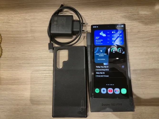 Samsung Galaxy S22 Ultra - 256 GB / 12GB