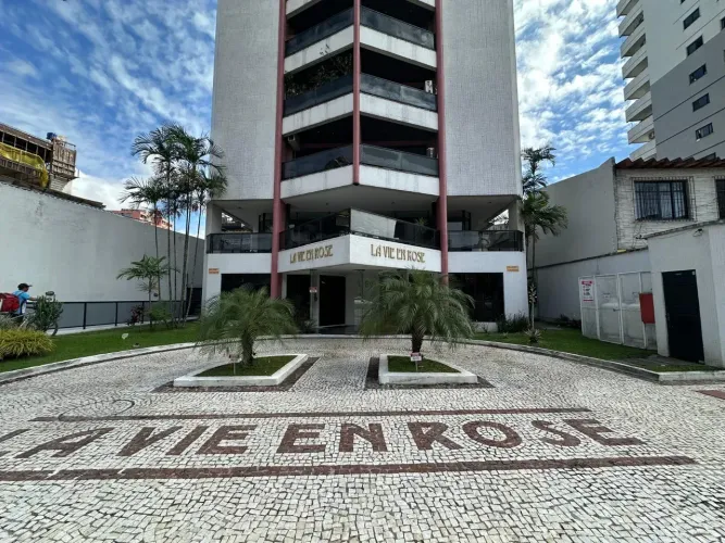 Belíssimo Apartamento no Umarizal - Ed La Vie en Rose