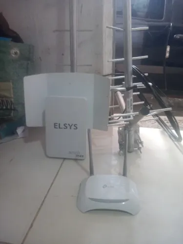 Aparelho anplimax para sinal de internete rural