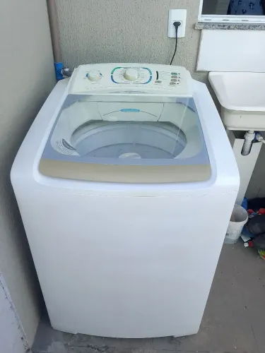 Vendo máquina de lavar Eletrolux 12 kg