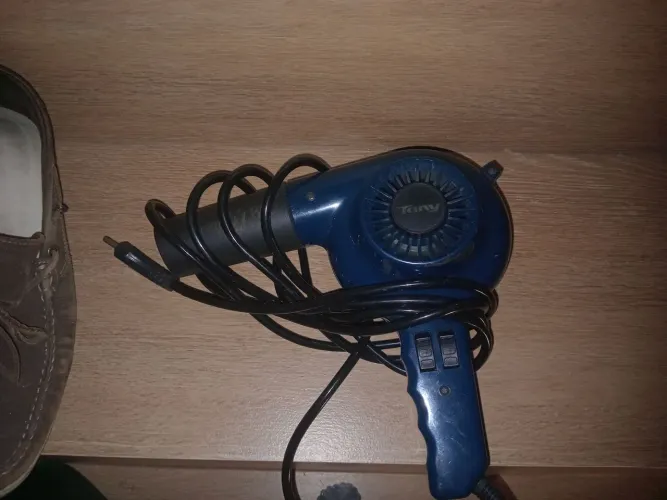 SECADOR DE CABELO POTENTE