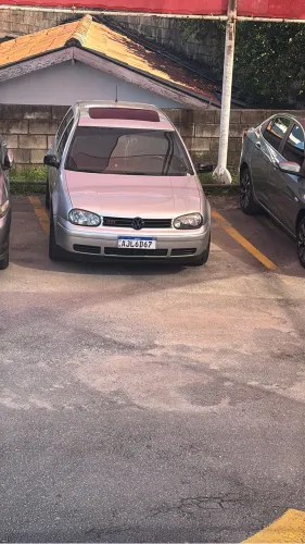 Volkswagen Golf GTI 1.8 MI 20V Turbo 4P Mec. 2000