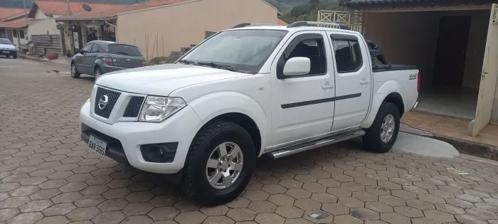 Nissan Frontier S CD 4X4 2.5 TB Diesel 2016