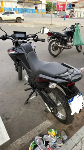 Bros, 160 preta 