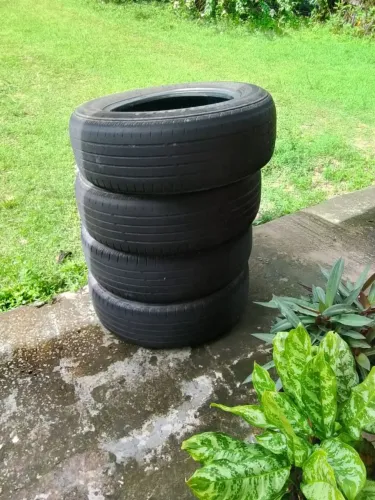 vendo pneu de 16 b