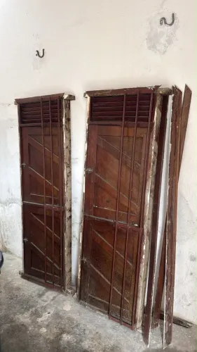 Janelas de Madeira 